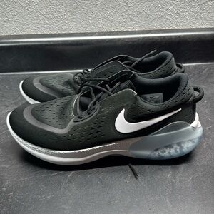 New Nike Running Sneakers